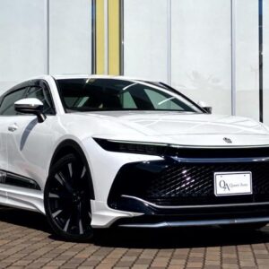 2023 Toyota Crown Crossover pearl gasoline used car Japan export