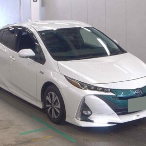 2017 Toyota Prius Phv pearl gasoline used car Japan export