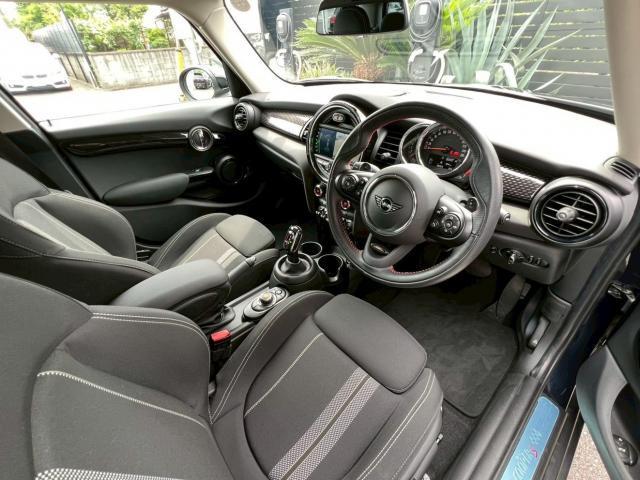 Ref:AUX-24897129 MINI MINI 2020 11 Ref:AUX-24897129 MINI MINI 2020 - Image 11
