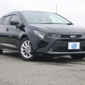 2025 Toyota Corolla Touring black hybrid used car Japan export