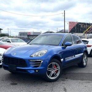2014 Porsche Macan blue gasoline used car Japan export