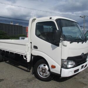 2016 Toyota Dyna Truck white diesel used car Japan export
