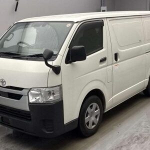 2021 Toyota Hiace Van white diesel used car Japan export