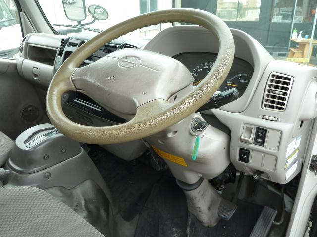 Ref:AUX-24897621 HINO DUTRO 2005 12 Ref:AUX-24897621 HINO DUTRO 2005 - Image 12