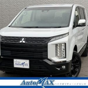 2024 Mitsubishi Delica D:5 pearl diesel used car Japan export