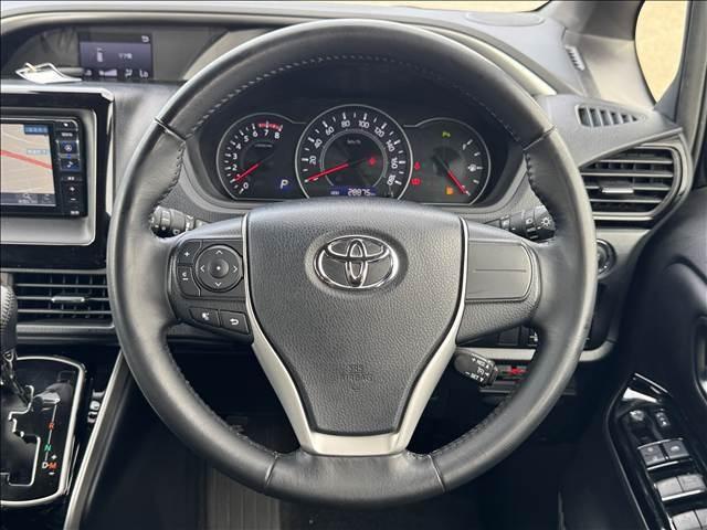 Ref:AUX-24909974 TOYOTA VOXY 2021 13 Ref:AUX-24909974 TOYOTA VOXY 2021 - Image 13