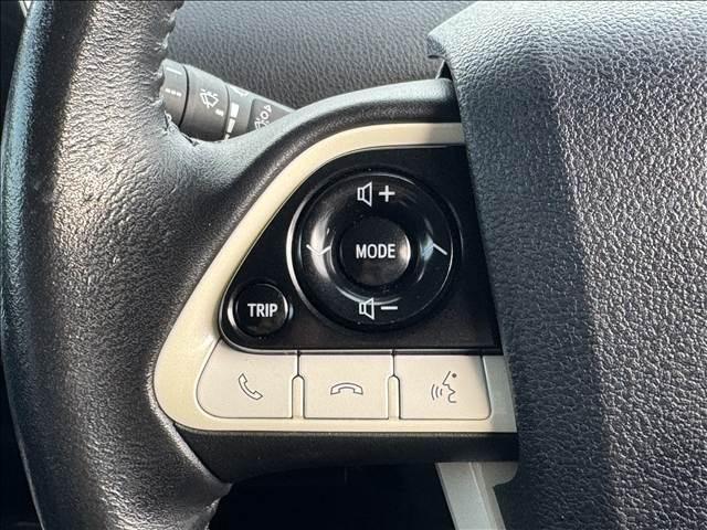 Ref:AUX-24910013 TOYOTA PRIUS 2016 13 Ref:AUX-24910013 TOYOTA PRIUS 2016 - Image 13