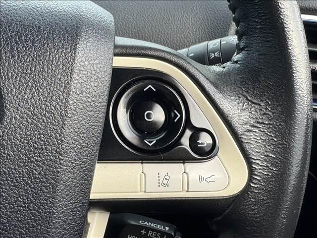 Ref:AUX-24910013 TOYOTA PRIUS 2016 14 Ref:AUX-24910013 TOYOTA PRIUS 2016 - Image 14