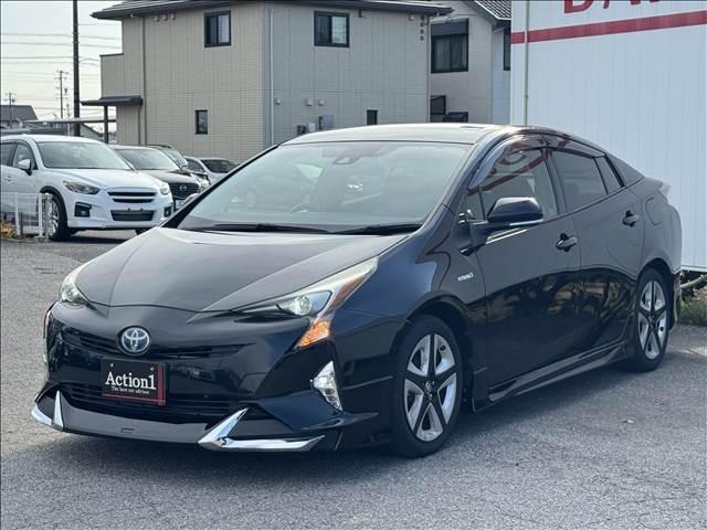 Ref:AUX-24910013 TOYOTA PRIUS 2016 1 2016 Toyota Prius black hybrid used car Japan export