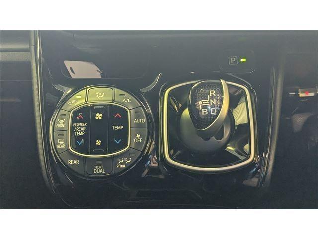 Ref:AUX-24912887 TOYOTA VOXY 2017 14 Ref:AUX-24912887 TOYOTA VOXY 2017 - Image 14