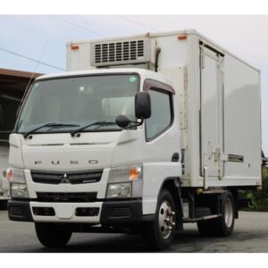 2016 Mitsubishi Fuso Canter white diesel used car Japan export