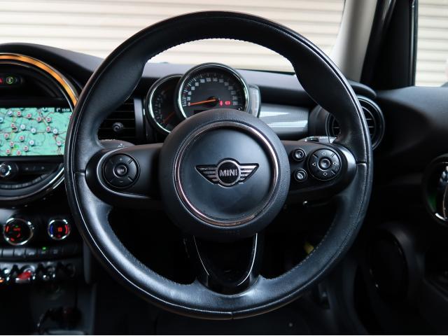 Ref:AUX-24913198 MINI MINI 2018 8 Ref:AUX-24913198 MINI MINI 2018 - Image 8