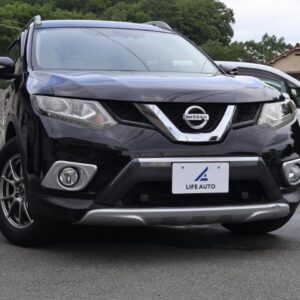 2015 Nissan X-Trail black gasoline used car Japan export