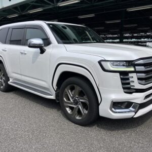 2022 Toyota Land Cruiser pearl gasoline used car Japan export
