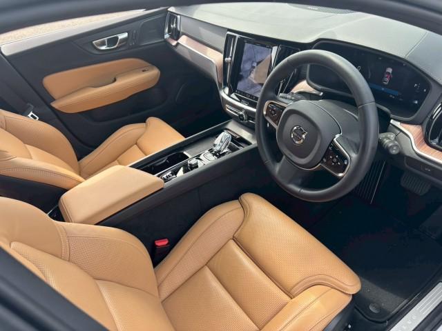 Ref:AUX-24917665 VOLVO V60 2024 7 Ref:AUX-24917665 VOLVO V60 2024 - Image 7