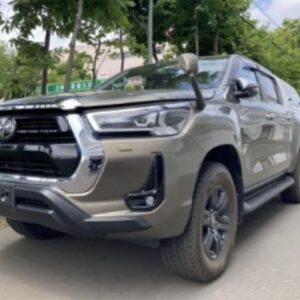 2020 Toyota Hilux green diesel used car Japan export