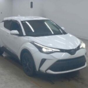 2022 Toyota C-Hr pearl gasoline used car Japan export