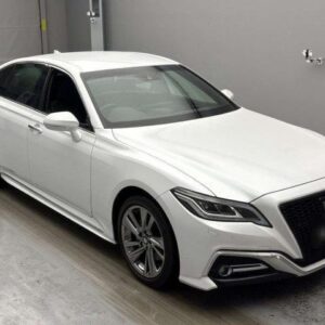 2021 Toyota Crown pearl gasoline used car Japan export