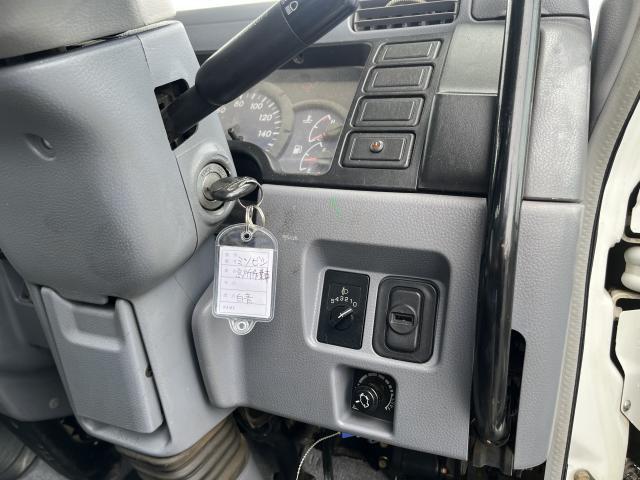 Ref:AUX-24938030 MITSUBISHI FUSO CANTER 2006 5 Ref:AUX-24938030 MITSUBISHI FUSO CANTER 2006 - Image 5