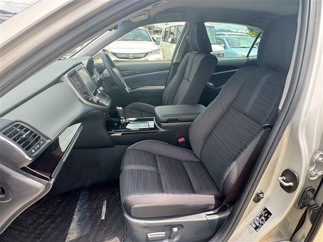 Ref:AUX-24938198 TOYOTA CROWN HYBRID 2017 5 Ref:AUX-24938198 TOYOTA CROWN HYBRID 2017 - Image 5