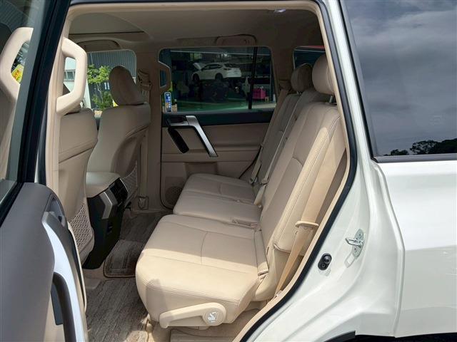 Ref:AUX-24938200 TOYOTA LAND CRUISER PRADO 2024 15 Ref:AUX-24938200 TOYOTA LAND CRUISER PRADO 2024 - Image 15