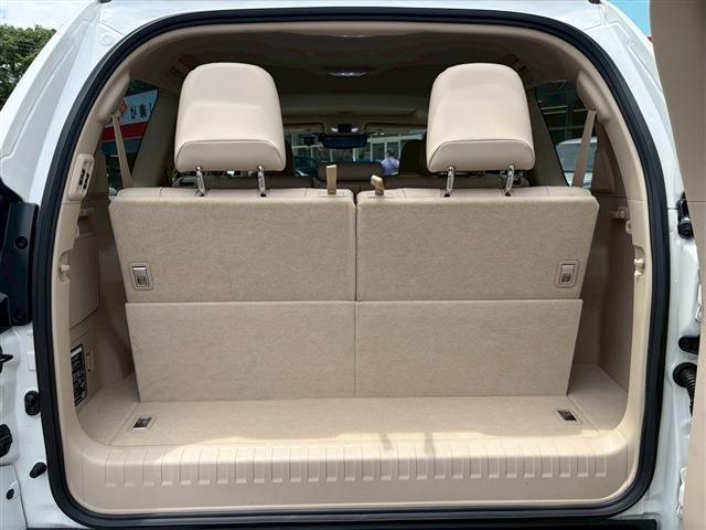 Ref:AUX-24938200 TOYOTA LAND CRUISER PRADO 2024 16 Ref:AUX-24938200 TOYOTA LAND CRUISER PRADO 2024 - Image 16