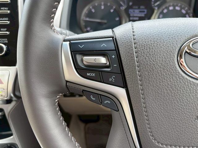 Ref:AUX-24938200 TOYOTA LAND CRUISER PRADO 2024 19 Ref:AUX-24938200 TOYOTA LAND CRUISER PRADO 2024 - Image 19