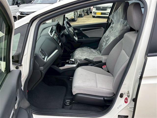 Ref:AUX-24947080 HONDA FIT HYBRID 2017 5 Ref:AUX-24947080 HONDA FIT HYBRID 2017 - Image 5