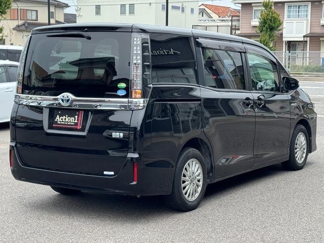 Ref:AUX-24947526 TOYOTA VOXY 2015 6 Ref:AUX-24947526 TOYOTA VOXY 2015 - Image 6