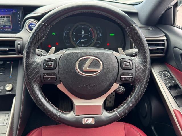 Ref:AUX-24947530 LEXUS IS 2018 13 Ref:AUX-24947530 LEXUS IS 2018 - Image 13
