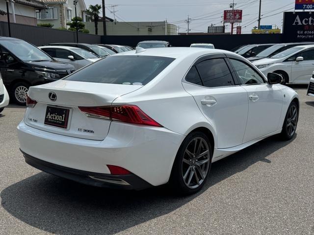 Ref:AUX-24947530 LEXUS IS 2018 6 Ref:AUX-24947530 LEXUS IS 2018 - Image 6
