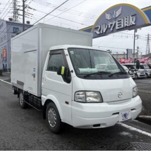 2018 Mazda Bongo Truck white gasoline used car Japan export
