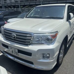 2013 Toyota Land Cruiser pearl gasoline used car Japan export