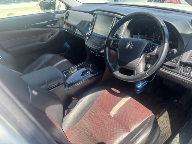 Ref:AUX-24953146 TOYOTA CROWN HYBRID 2015 9 Ref:AUX-24953146 TOYOTA CROWN HYBRID 2015 - Image 9
