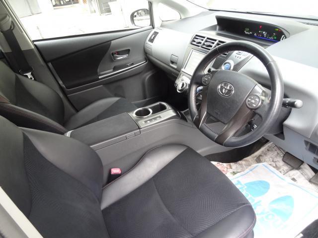 Ref:AUX-24953656 TOYOTA PRIUS ALPHA 2014 12 Ref:AUX-24953656 TOYOTA PRIUS ALPHA 2014 - Image 12