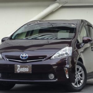 2014 Toyota Prius Alpha wine gasoline used car Japan export