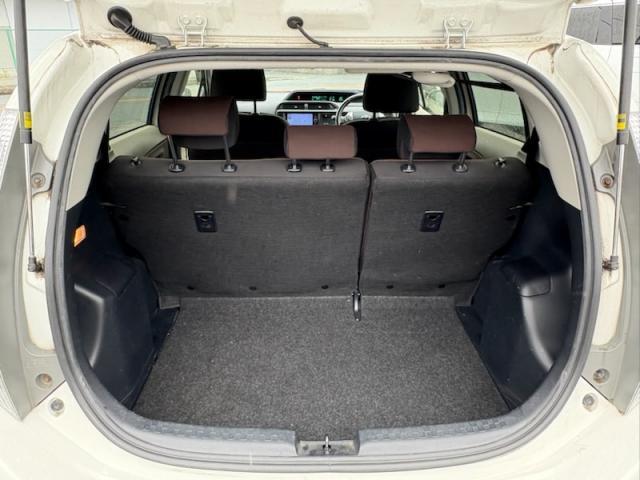 Ref:AUX-24953797 TOYOTA AQUA 2013 11 Ref:AUX-24953797 TOYOTA AQUA 2013 - Image 11