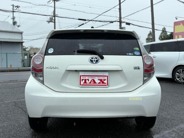Ref:AUX-24953797 TOYOTA AQUA 2013 13 Ref:AUX-24953797 TOYOTA AQUA 2013 - Image 13