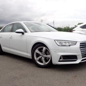 2019 Audi A4 white gasoline used car Japan export