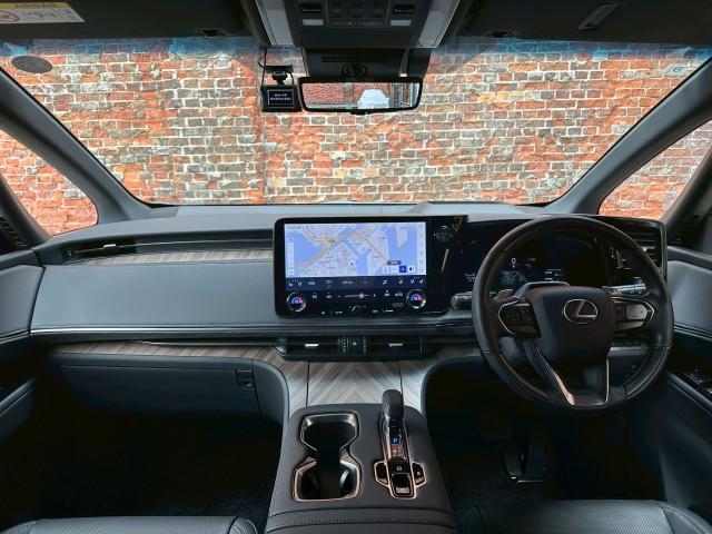 Ref:AUX-24953849 LEXUS LM 2024 3 Ref:AUX-24953849 LEXUS LM 2024 - Image 3
