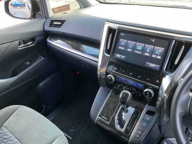 Ref:AUX-24953960 TOYOTA ALPHARD 2016 12 Ref:AUX-24953960 TOYOTA ALPHARD 2016 - Image 12