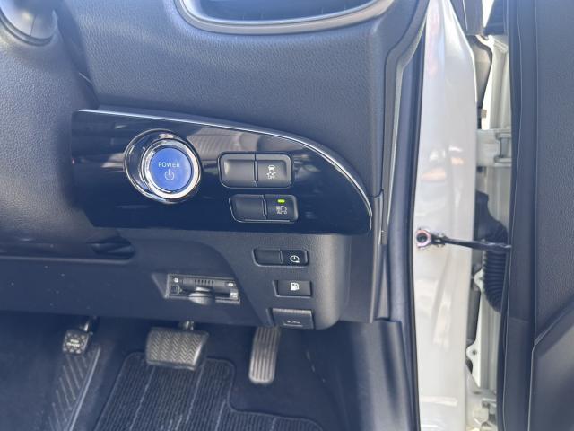 Ref:AUX-24953964 TOYOTA PRIUS PHV 2019 15 Ref:AUX-24953964 TOYOTA PRIUS PHV 2019 - Image 15