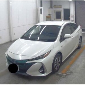 2019 Toyota Prius Phv pearl gasoline used car Japan export