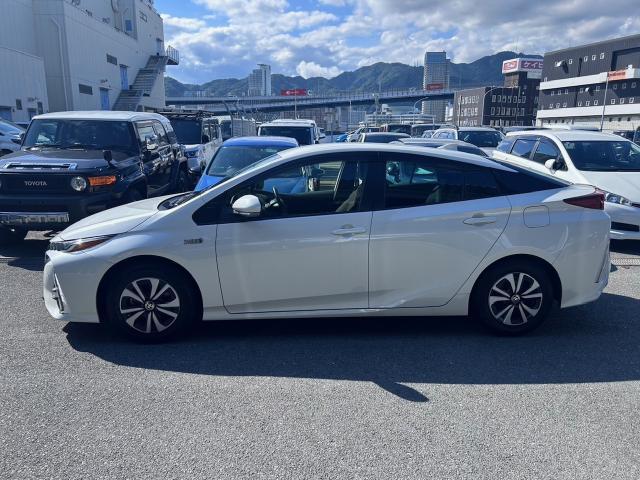 Ref:AUX-24953964 TOYOTA PRIUS PHV 2019 8 Ref:AUX-24953964 TOYOTA PRIUS PHV 2019 - Image 8