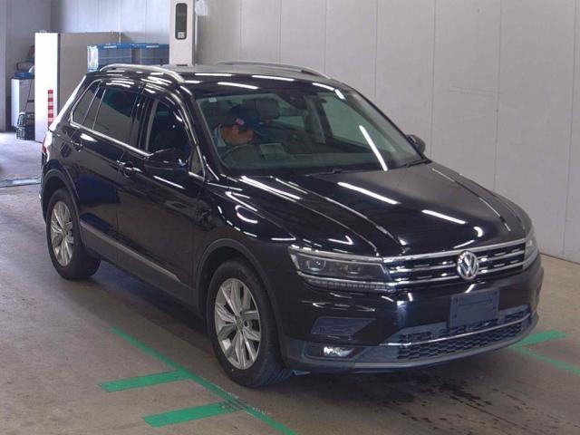 Ref:AUX-24958699 VOLKSWAGEN TIGUAN 2018 1 2018 Volkswagen Tiguan black diesel used car Japan export