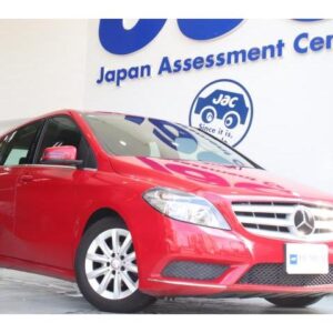 2014 Mercedes Benz B-Class red gasoline used car Japan export