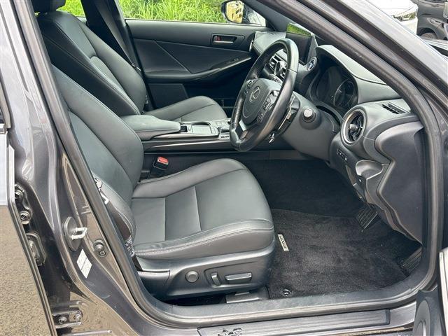 Ref:AUX-24958968 LEXUS IS 2021 17 Ref:AUX-24958968 LEXUS IS 2021 - Image 17