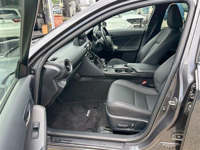 Ref:AUX-24958968 LEXUS IS 2021 5 Ref:AUX-24958968 LEXUS IS 2021 - Image 5