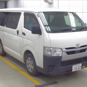 2021 Toyota Hiace Van white diesel used car Japan export