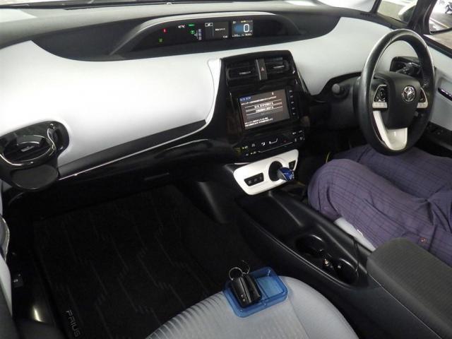Ref:AUX-24968327 TOYOTA PRIUS 2016 3 Ref:AUX-24968327 TOYOTA PRIUS 2016 - Image 3